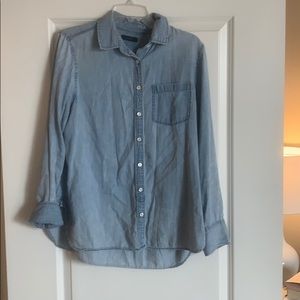 Soft denim collared shirt